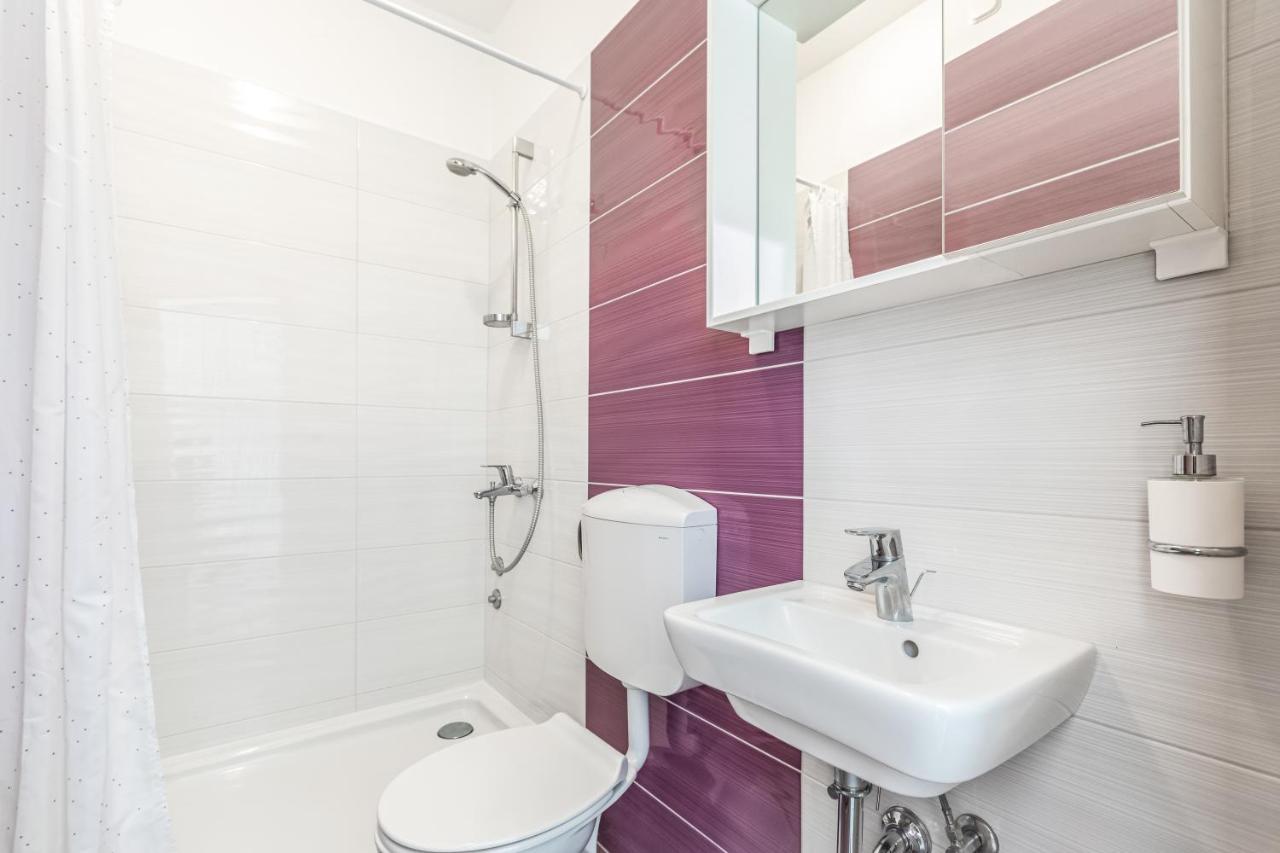 Apartments Zdenka 로비니스코 셀로 외부 사진