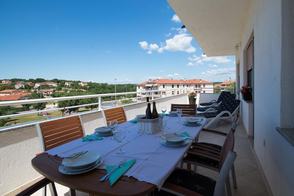 Apartments Zdenka 로비니스코 셀로 외부 사진